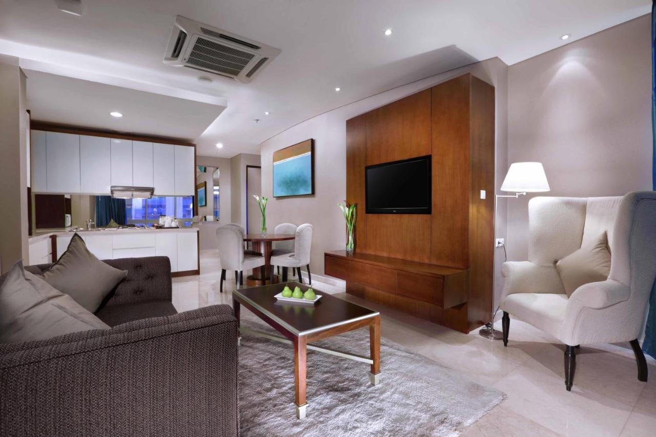 The Grove Suites By Grand Aston Giacarta Esterno foto