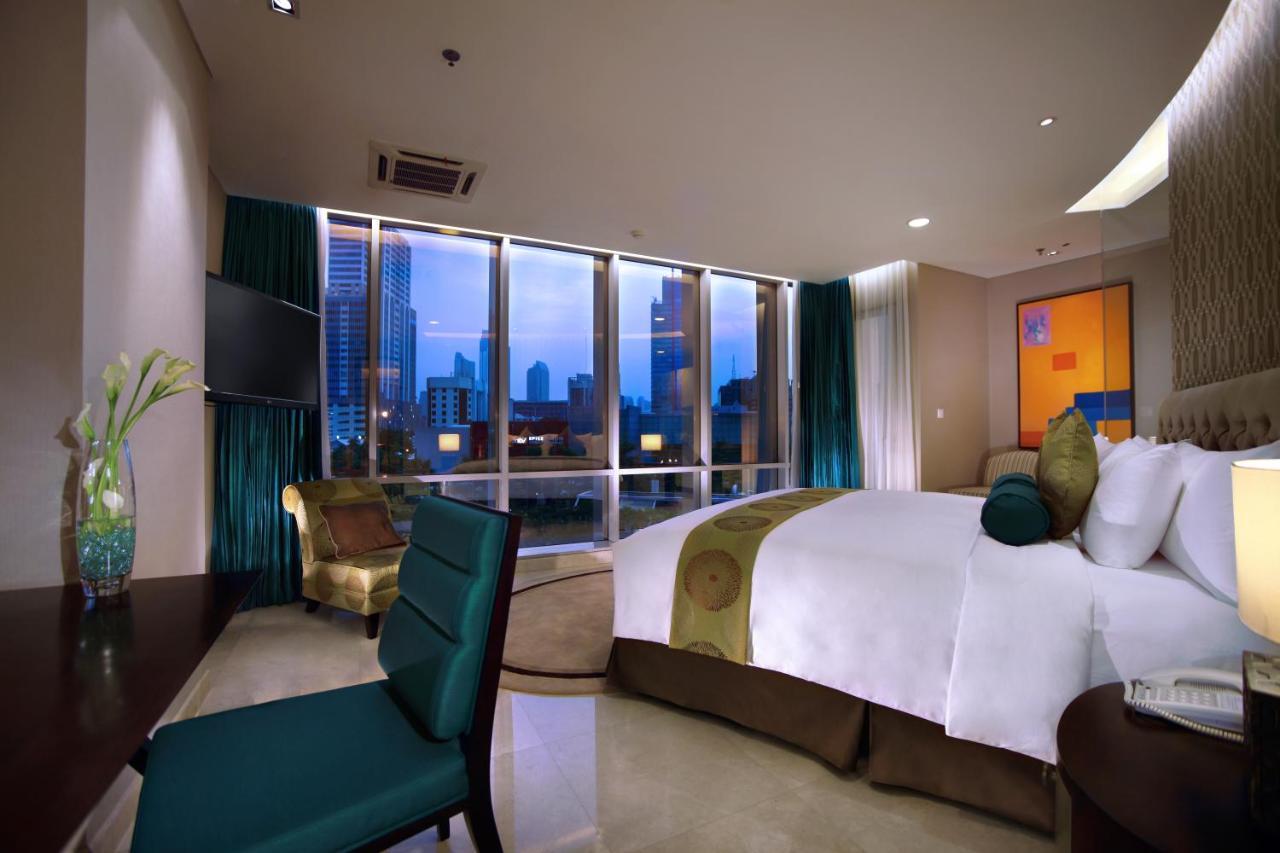 The Grove Suites By Grand Aston Giacarta Esterno foto
