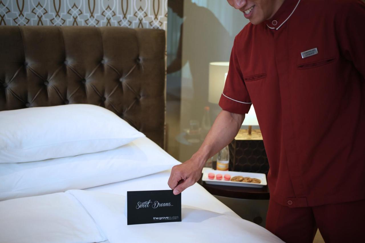 The Grove Suites By Grand Aston Giacarta Esterno foto