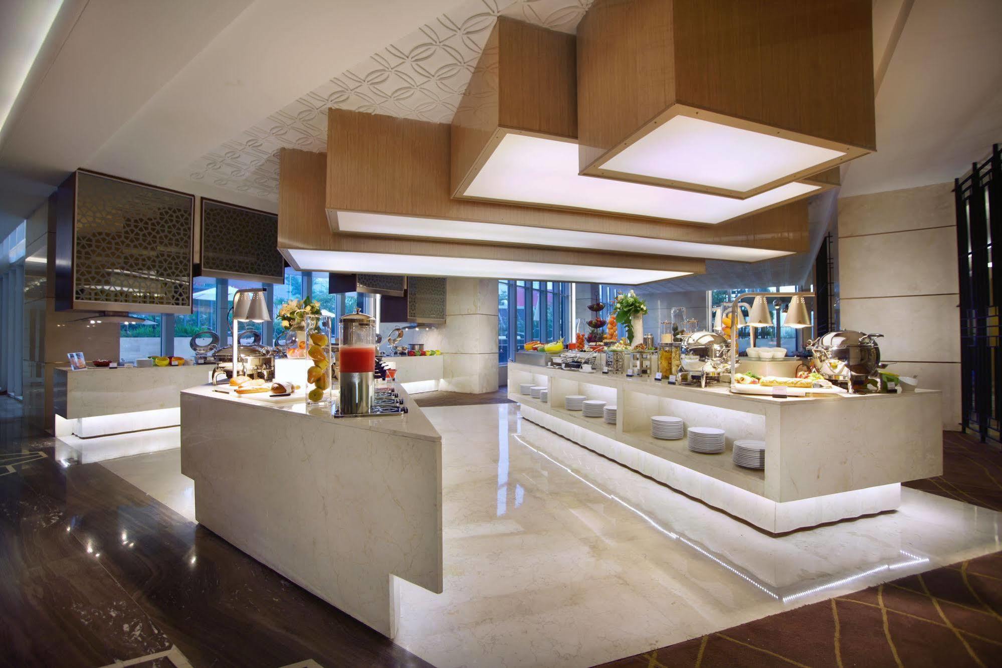 The Grove Suites By Grand Aston Giacarta Esterno foto